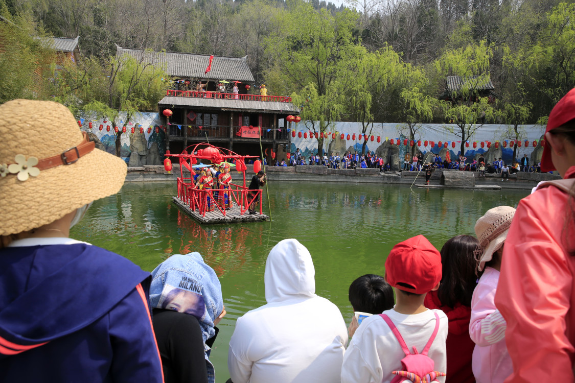 三维天地：主营业务有部分<客>户来自航空航天领域
